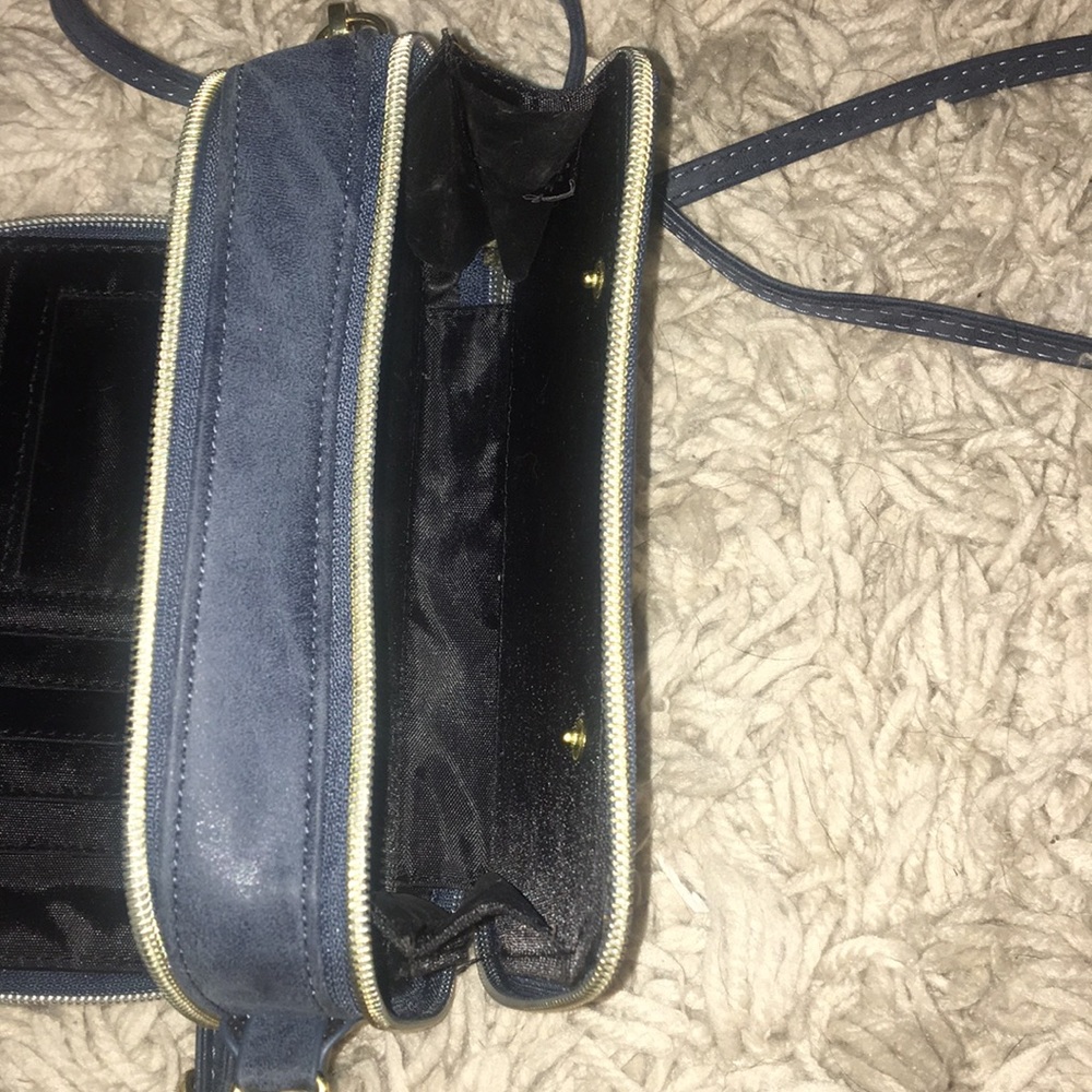 Purse - Picture 4 of 4